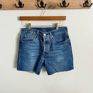 Levi’s 501 Medium Wash Cut Off Shorts